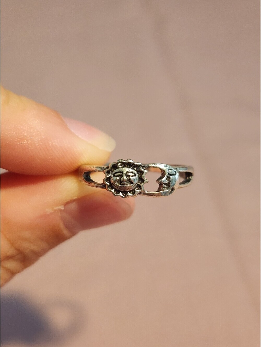 Vintage Silver Sun and Moon Face Ring Size 7.5